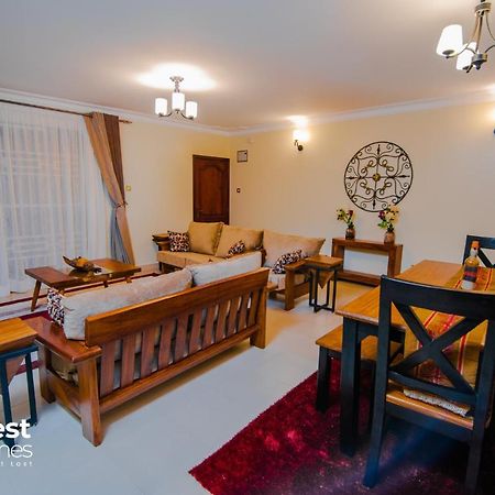 Crest Homes Uganda Kitende Exteriör bild