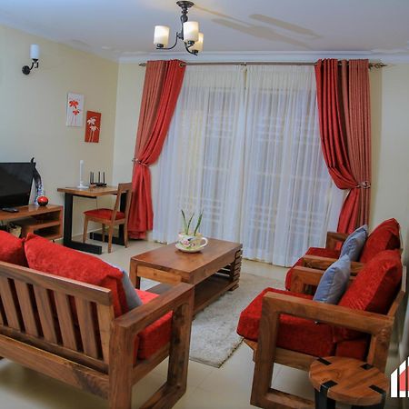 Crest Homes Uganda Kitende Exteriör bild