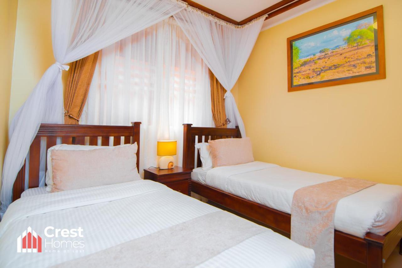 Crest Homes Uganda Kitende Exteriör bild