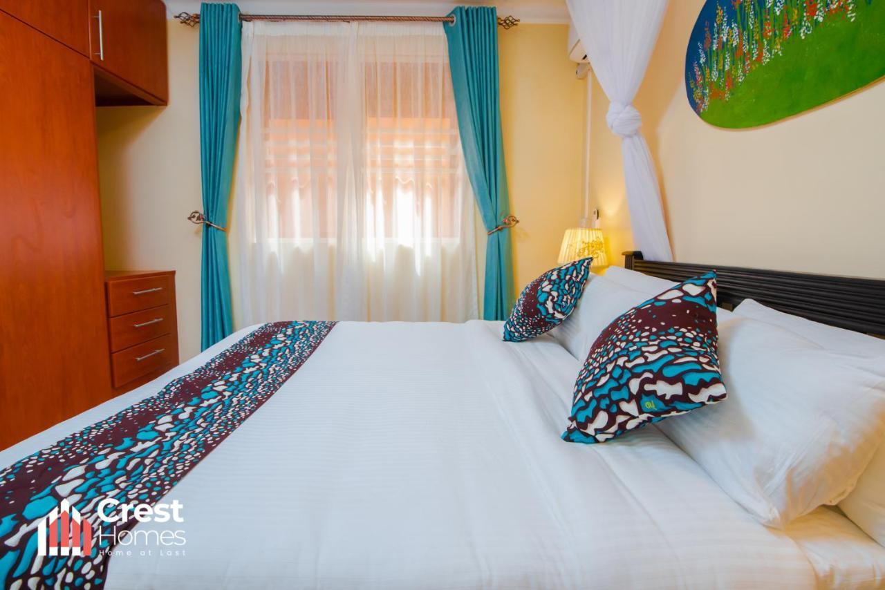 Crest Homes Uganda Kitende Exteriör bild